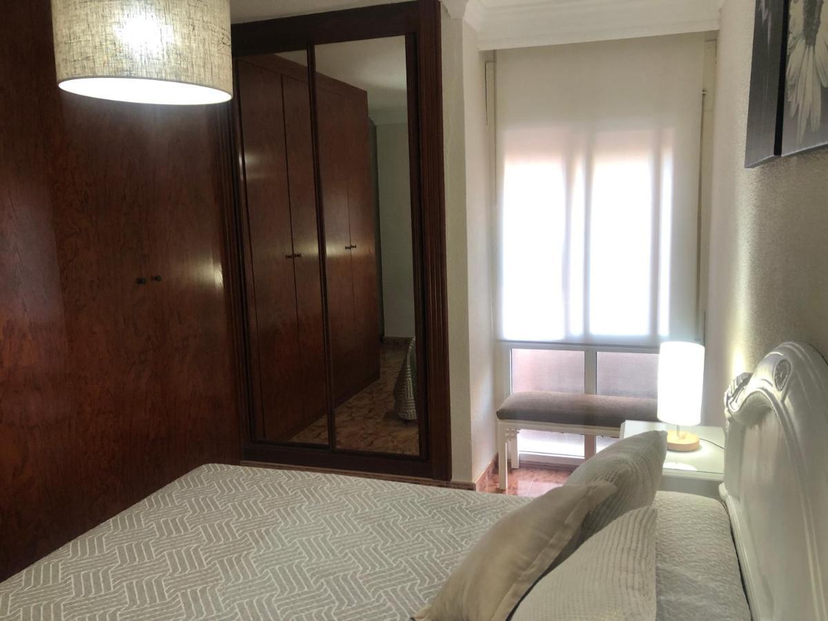 Piso En Pedregalejo A 50M De La Playa. Apartment Málaga Exterior foto